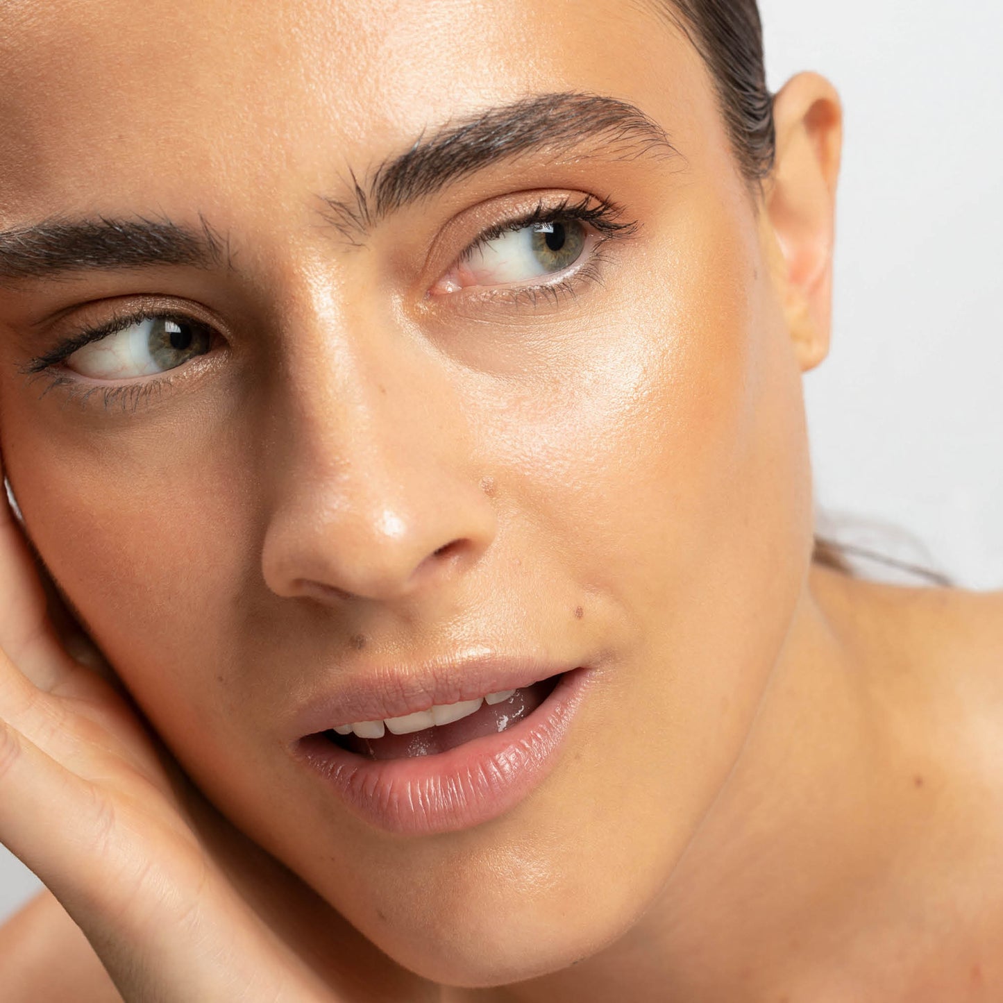 Vanilla Highlighter Balm - Sun Halo | Ere Perez